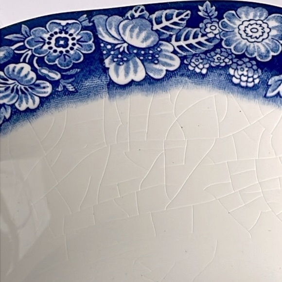 Liberty Blue Round Serving Dish Staffordshire England Ironstone Blue and White - Picture 7 of 8